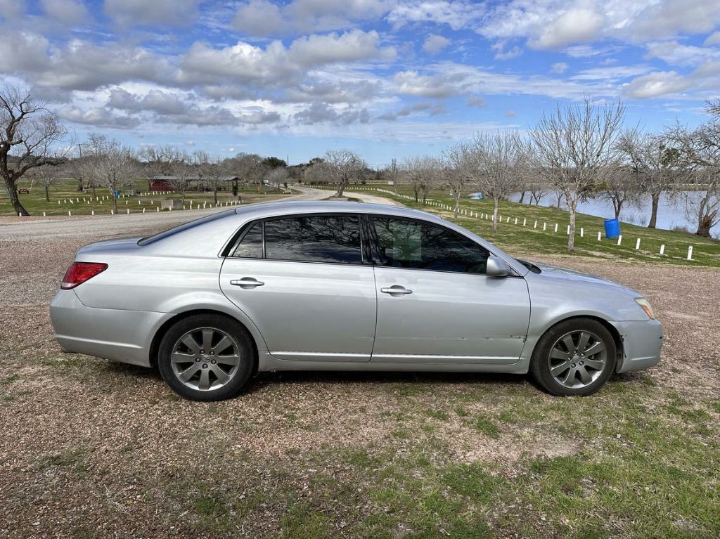 2006 Toyota Avalon Image 9