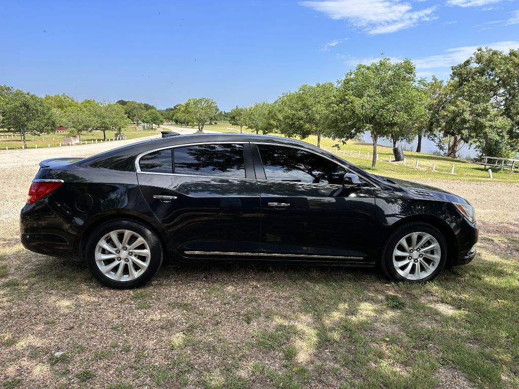 2015 Buick Lacrosse Image 7