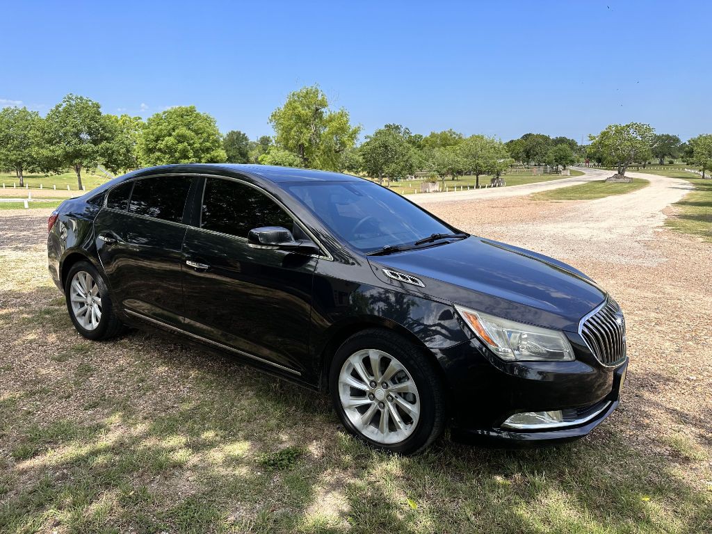2015 Buick Lacrosse Image 8