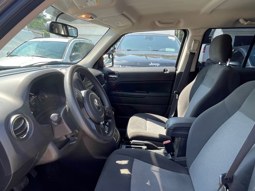 2016 Jeep Patriot Image 6