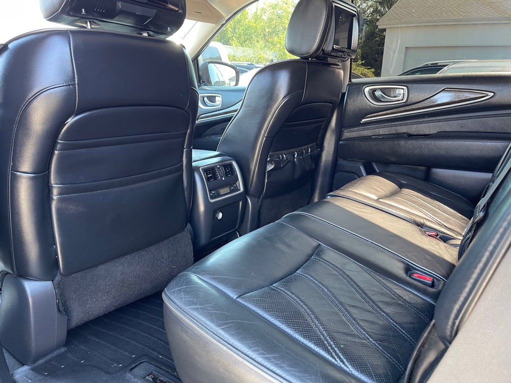 2013 INFINITI JX35 Image 7
