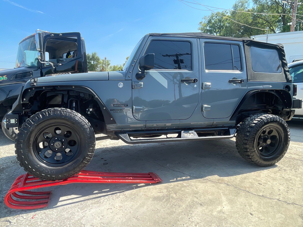 2014 Jeep Wrangler Unlimited Image 10
