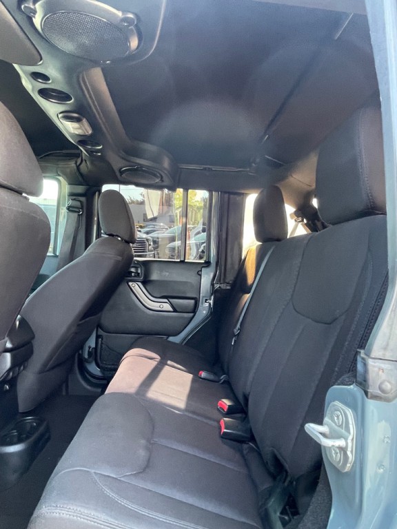 2014 Jeep Wrangler Unlimited Image 21