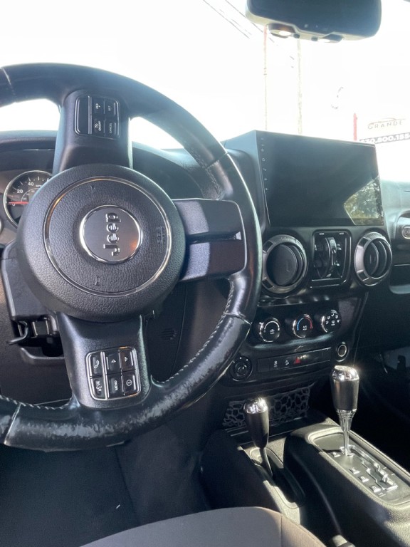 2014 Jeep Wrangler Unlimited Image 23
