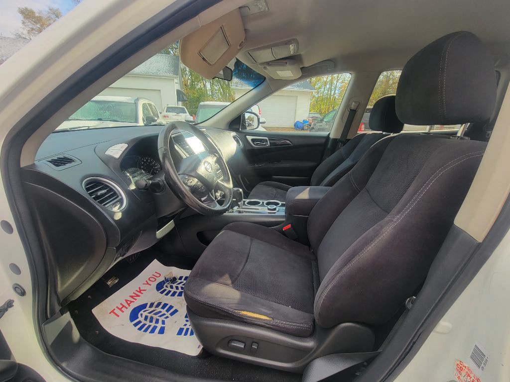 2013 Nissan Pathfinder Image 9
