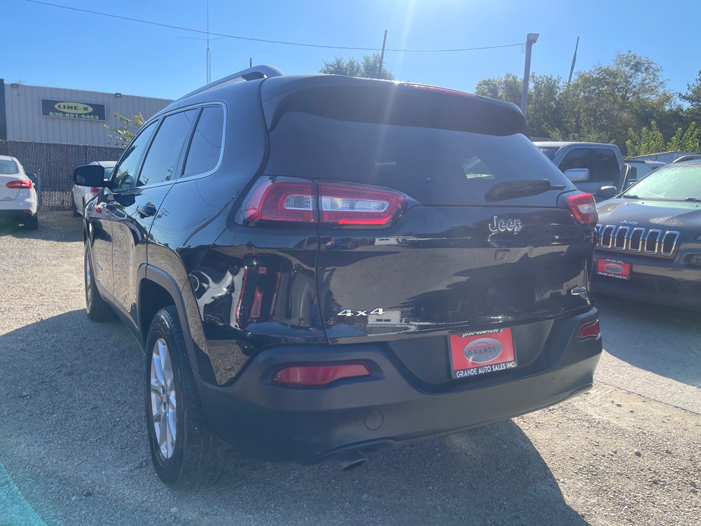 2017 Jeep Cherokee Image 5