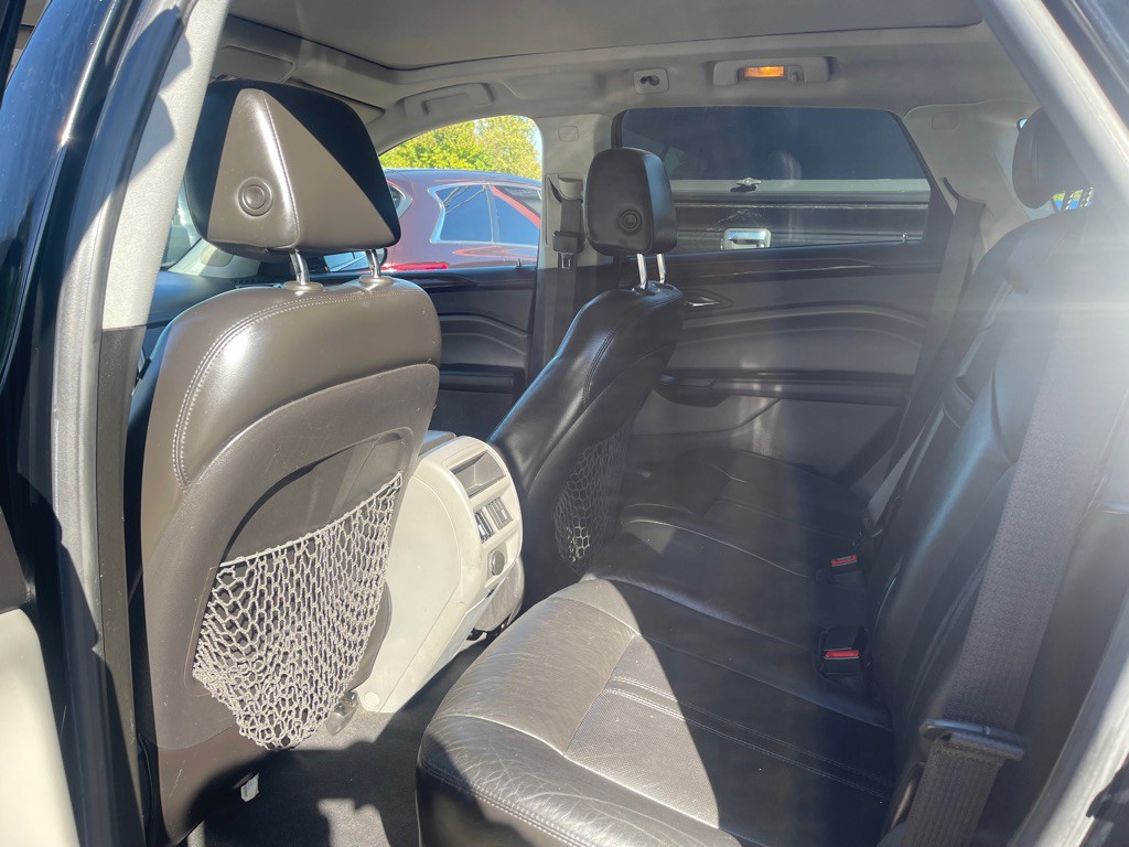 2011 Cadillac SRX Image 7