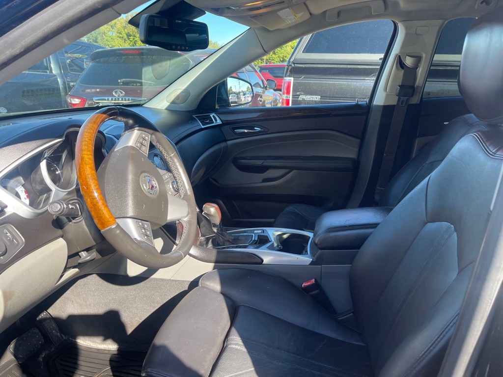 2011 Cadillac SRX Image 15
