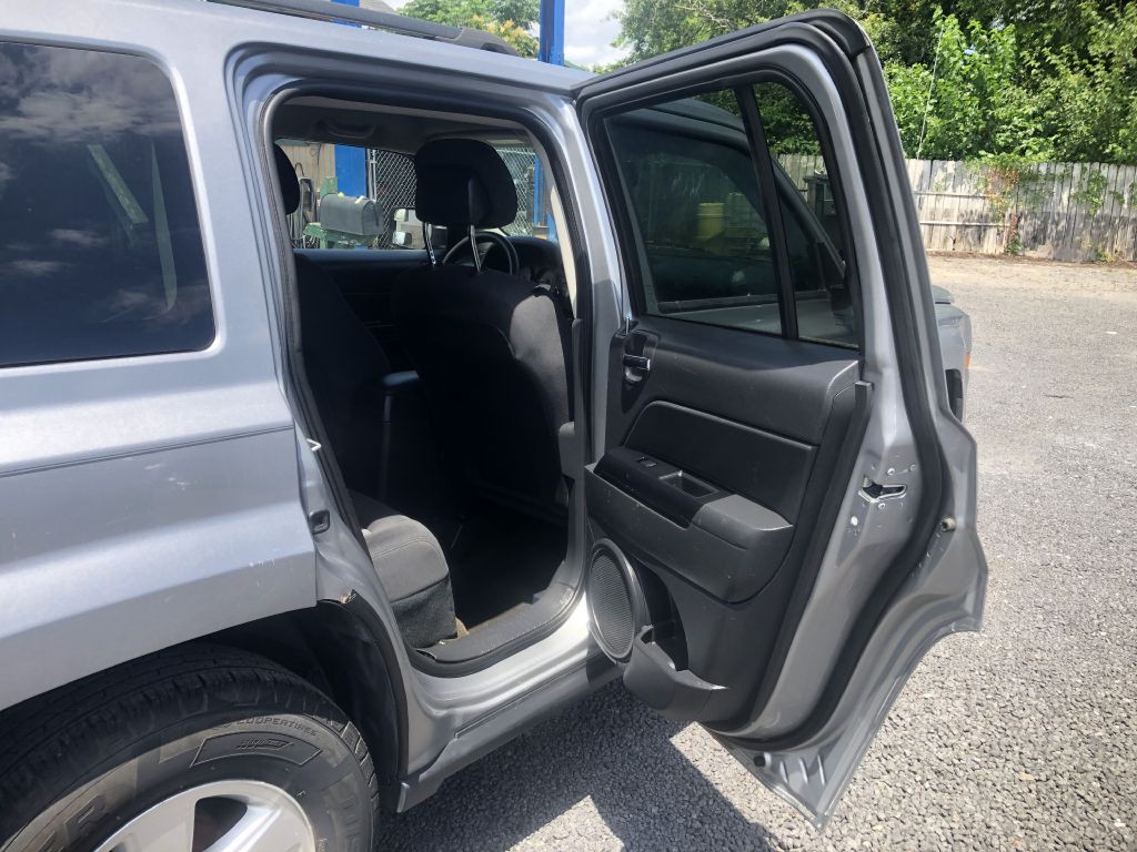 2014 Jeep Patriot Image 12