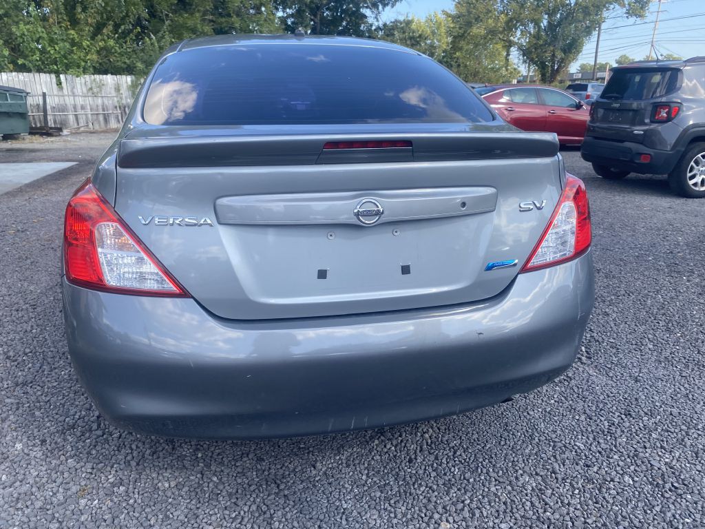 2014 Nissan Versa Image 6