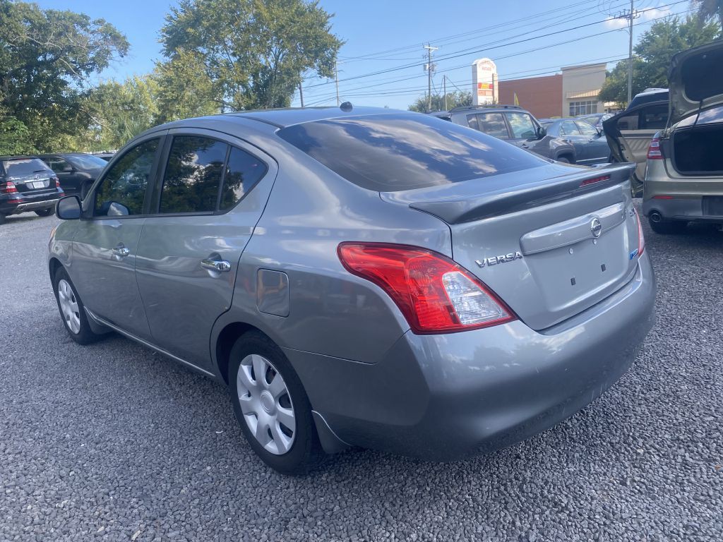 2014 Nissan Versa Image 7