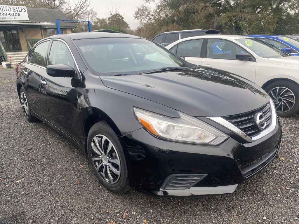 2017 Nissan Altima Image 2