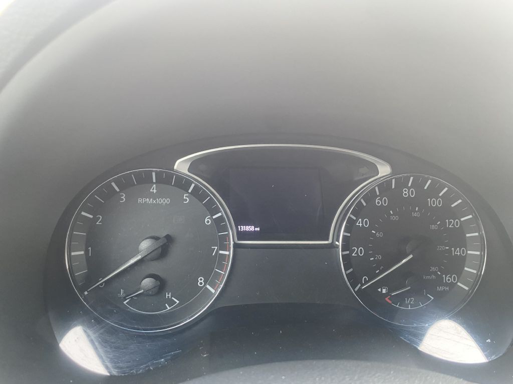 2017 Nissan Altima Image 16