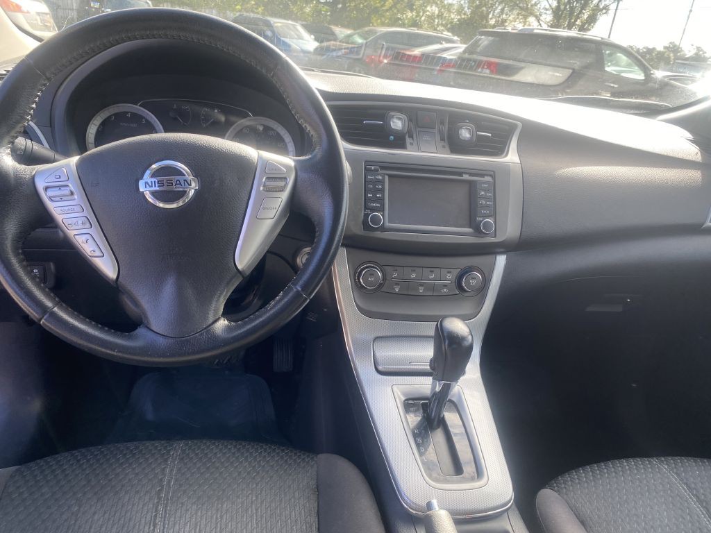 2013 Nissan Sentra Image 15
