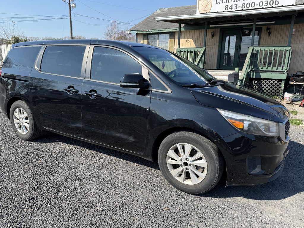 2017 Kia Sedona Image 4