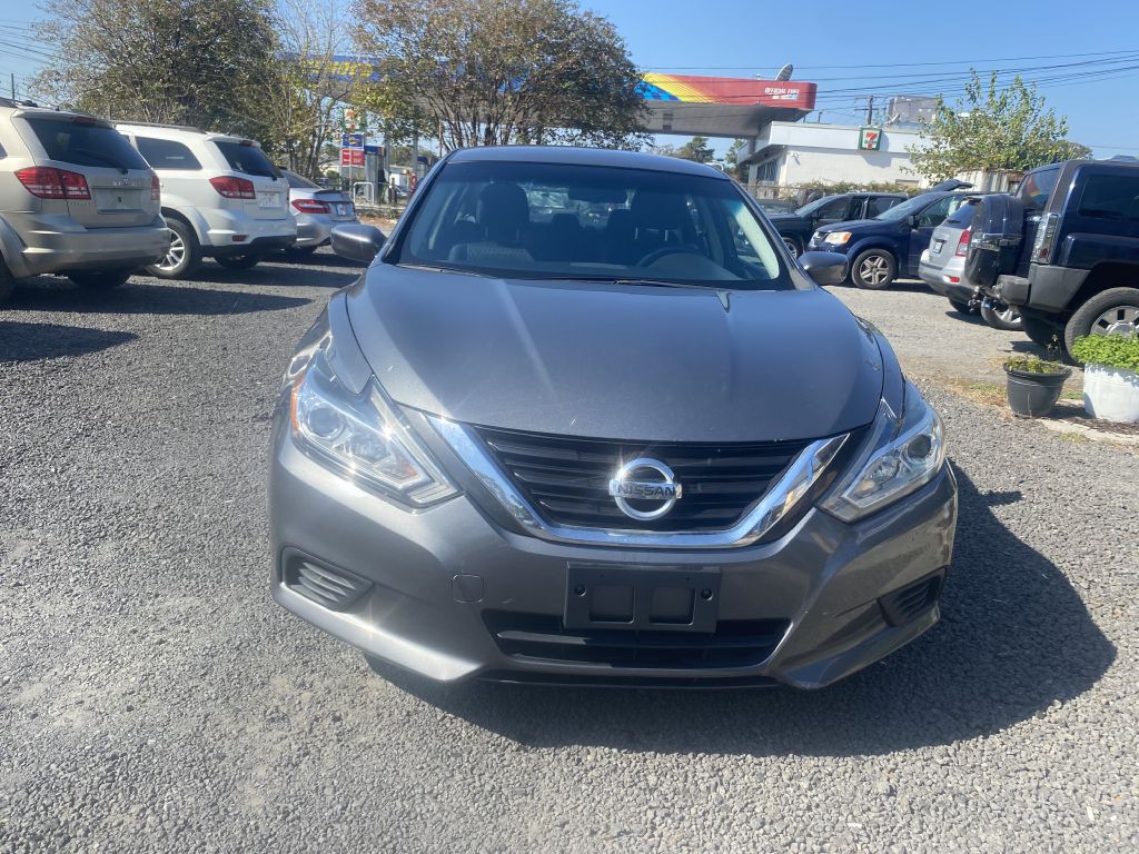 2018 Nissan Altima Image 2