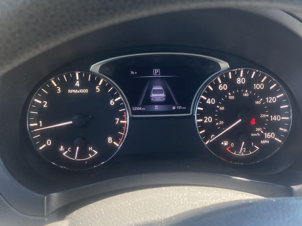 2018 Nissan Altima Image 12