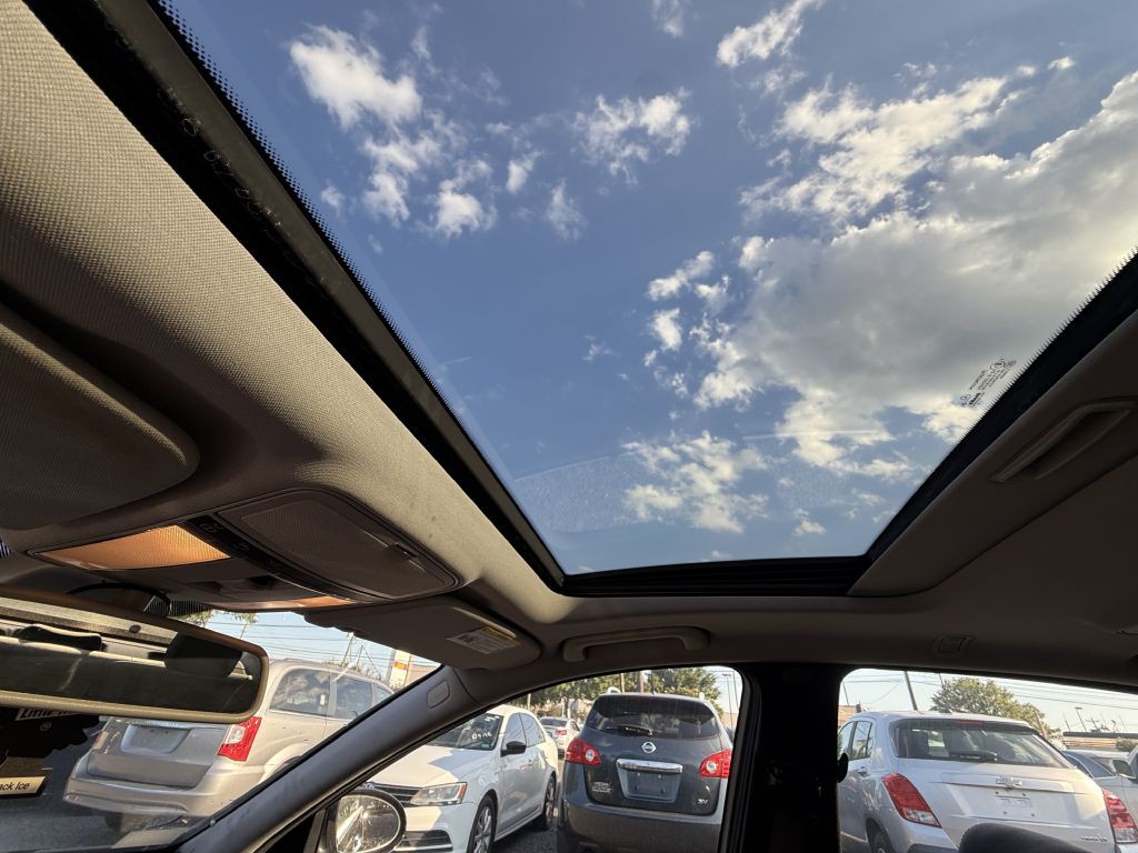 2009 Mercedes-Benz S-Class Image 17