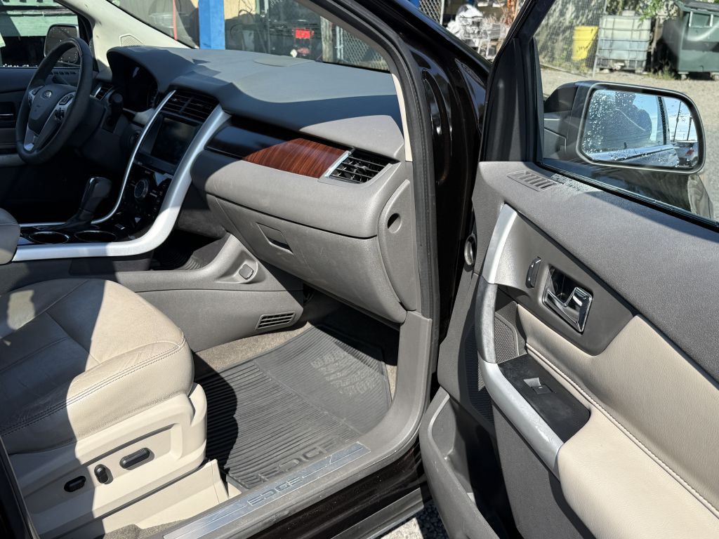 2013 Ford Edge Image 12