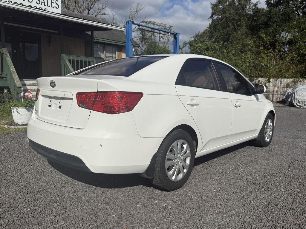 2010 Kia Forte Image 5
