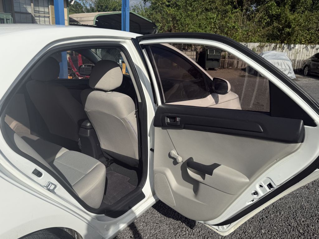 2010 Kia Forte Image 12