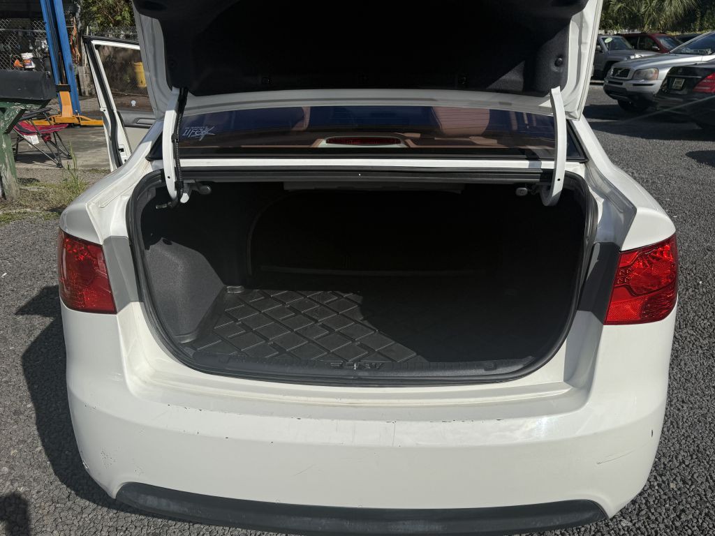 2010 Kia Forte Image 13