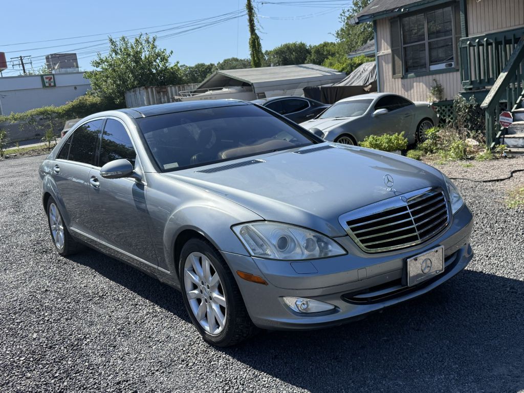 2007 Mercedes-Benz S-Class Image 3