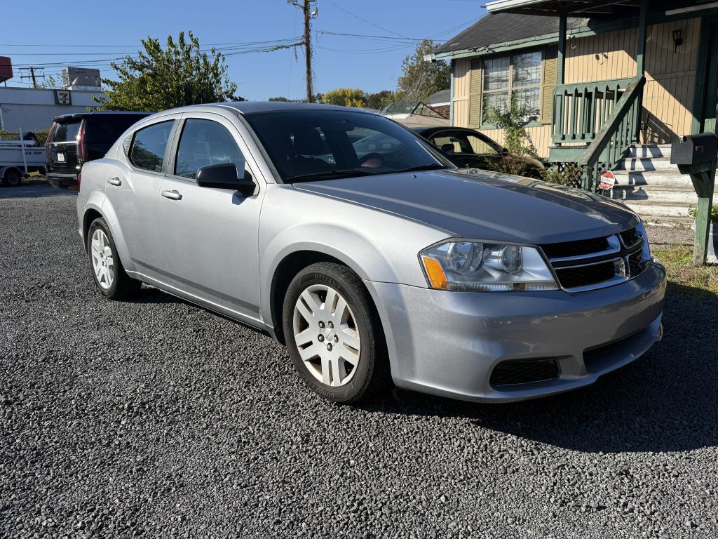 2013 Dodge Avenger Image 3