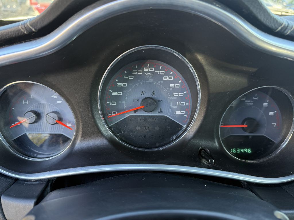 2013 Dodge Avenger Image 13