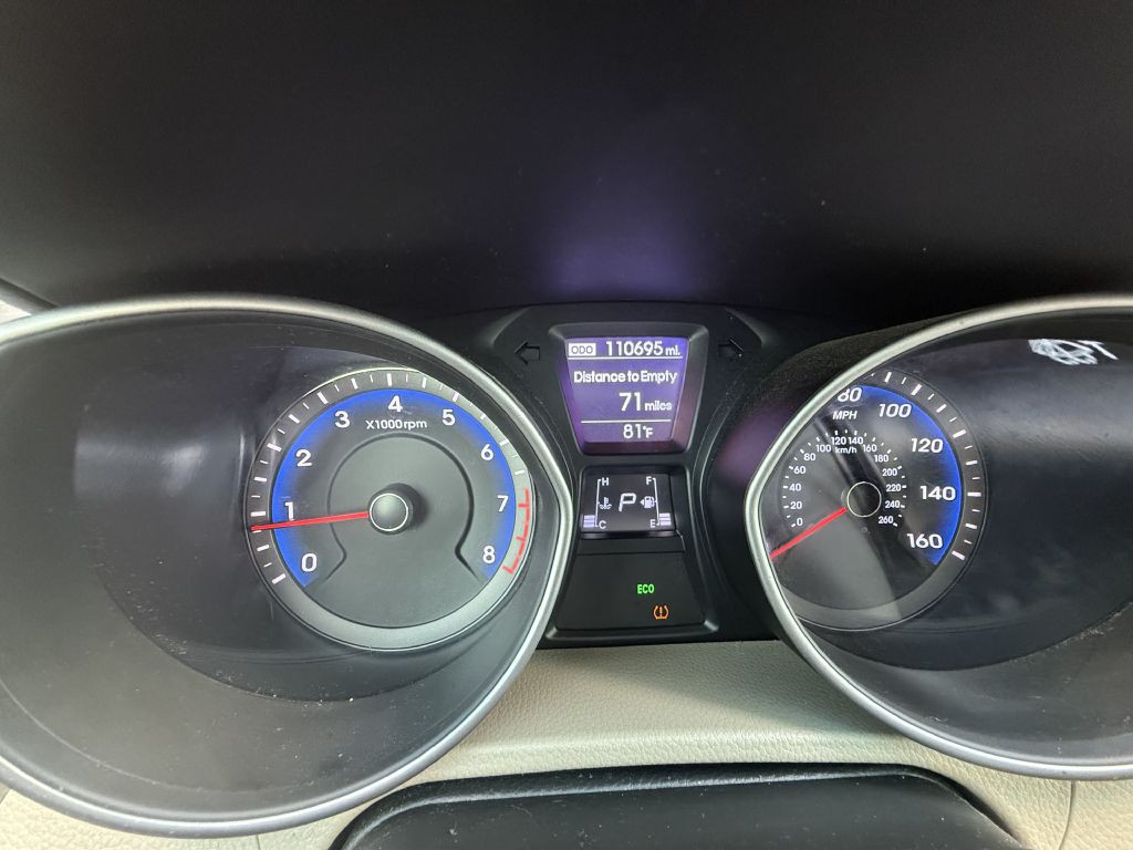 2014 Hyundai Elantra Image 15