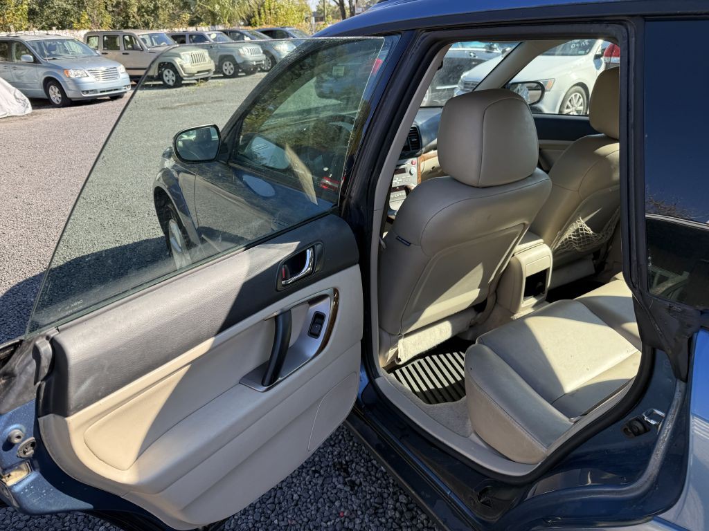 2008 Subaru Outback Image 12