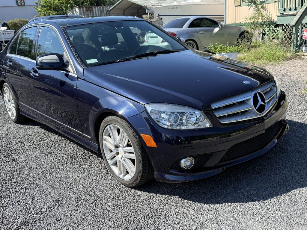 2009 Mercedes-Benz C-Class Image 3