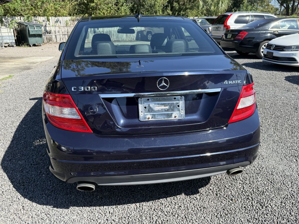 2009 Mercedes-Benz C-Class Image 7