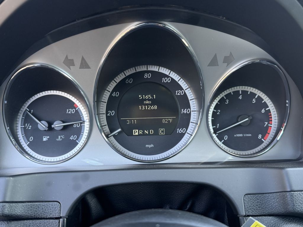 2009 Mercedes-Benz C-Class Image 15