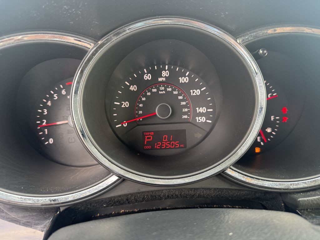 2011 Kia Sorento Image 15