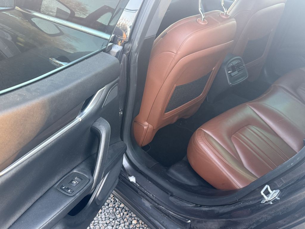 2015 Maserati Ghibli Image 10