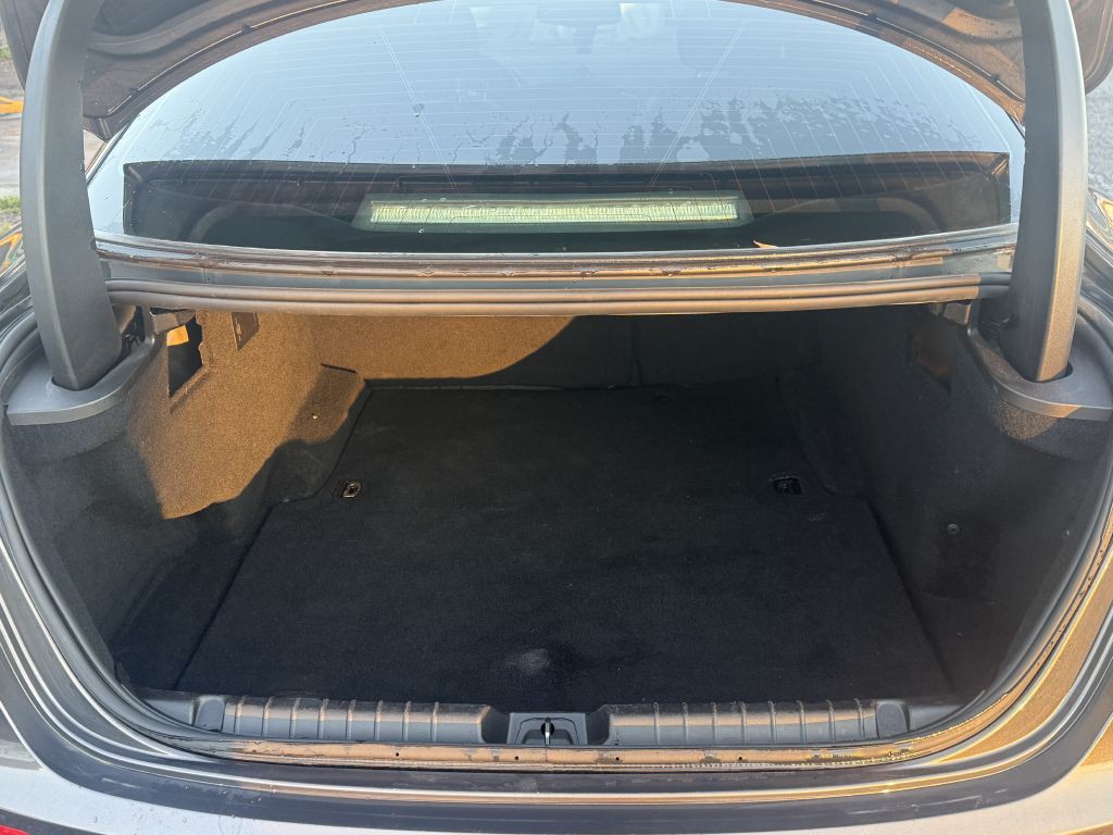 2015 Maserati Ghibli Image 11