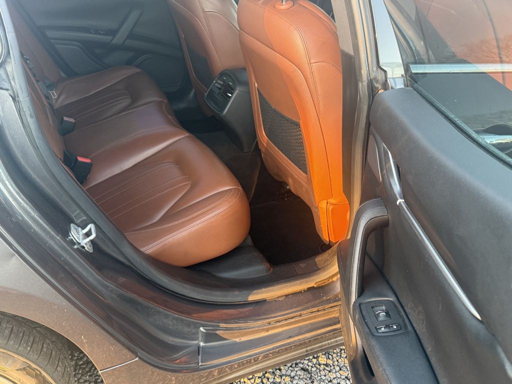 2015 Maserati Ghibli Image 13