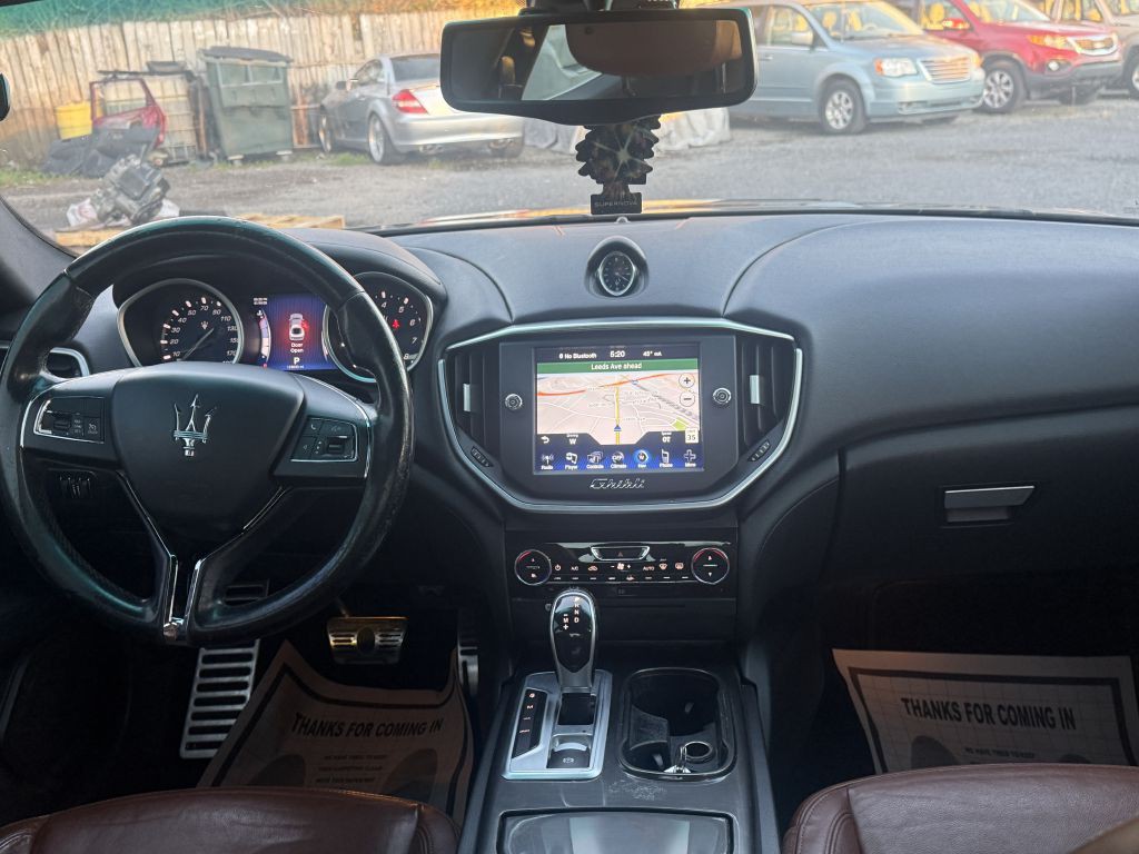 2015 Maserati Ghibli Image 14