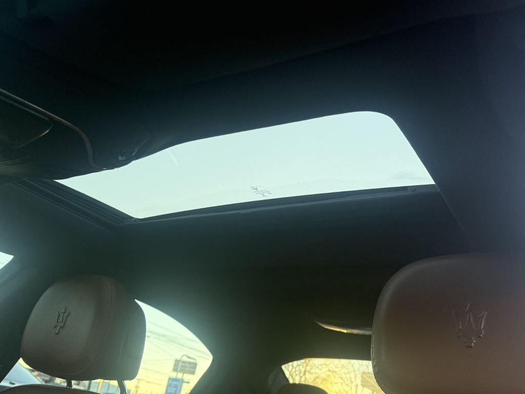 2015 Maserati Ghibli Image 15