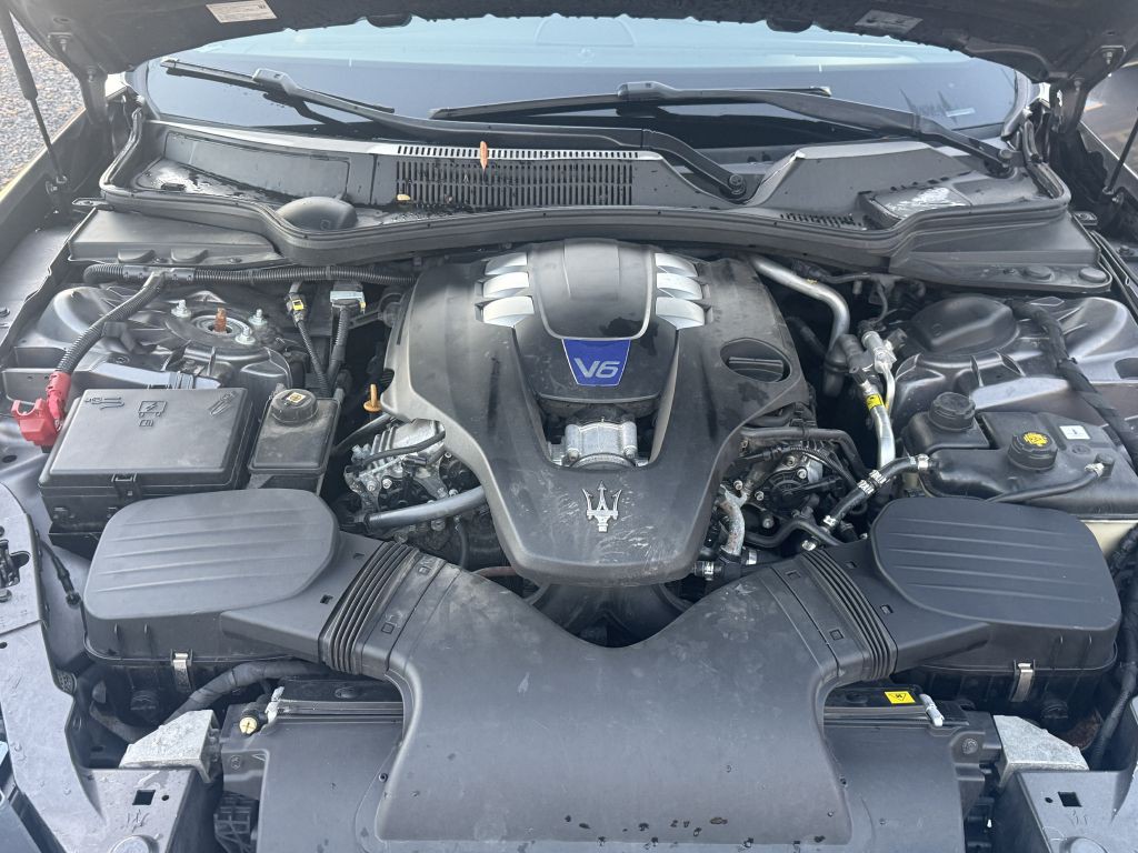 2015 Maserati Ghibli Image 18