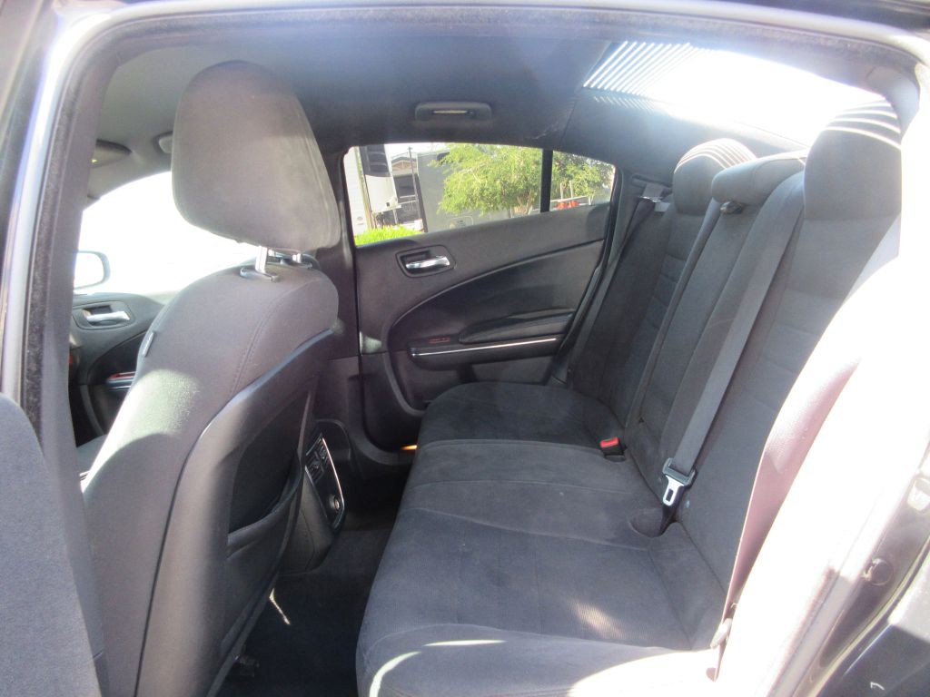 2014 Dodge Charger Image 10