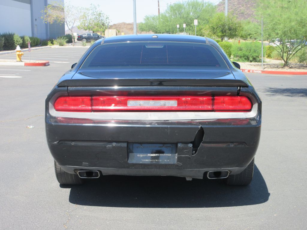 2014 Dodge Challenger Image 4