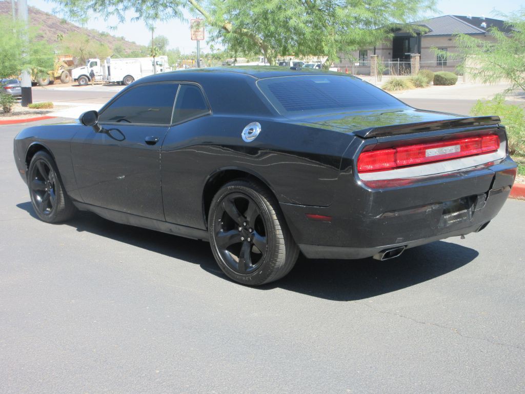 2014 Dodge Challenger Image 5