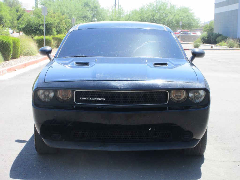 2014 Dodge Challenger Image 8