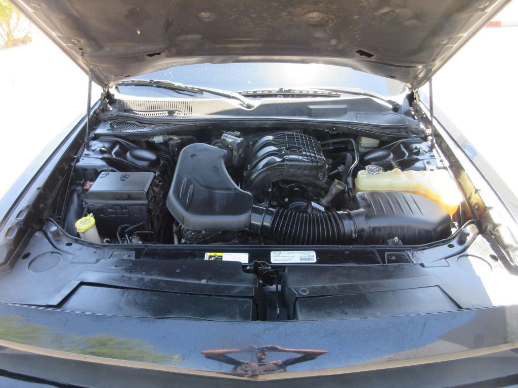 2014 Dodge Challenger Image 13