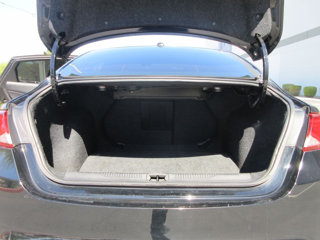 2015 Chrysler 200 Image 11