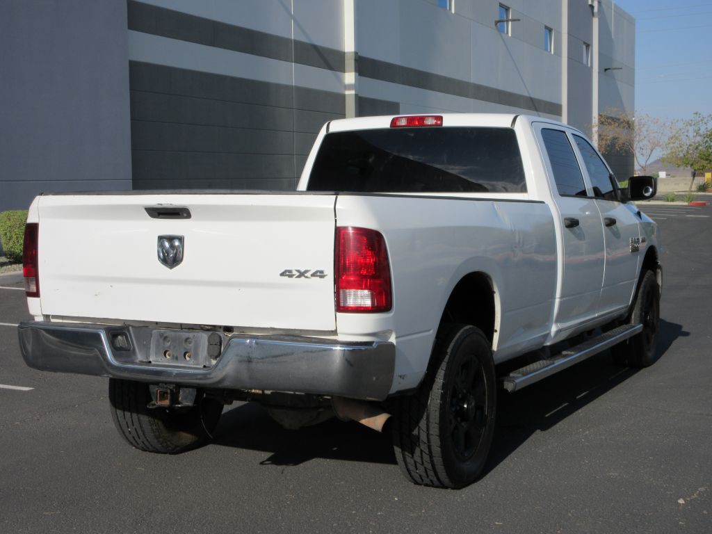 2015 RAM 2500 Image 3