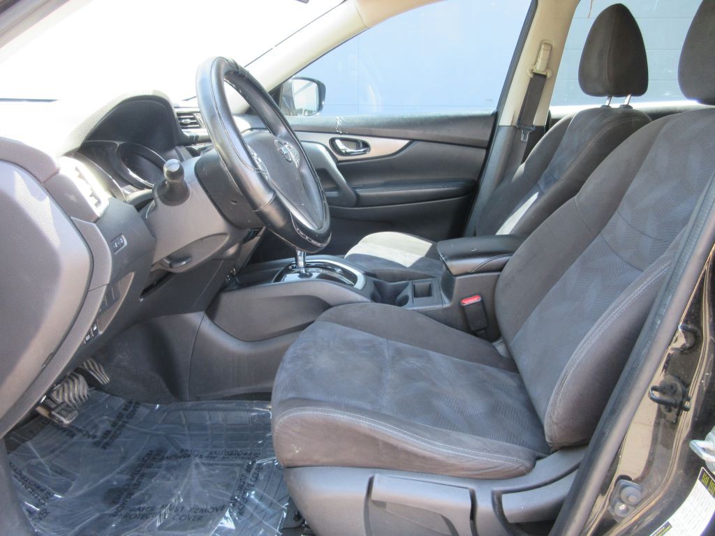 2015 Nissan Rogue Image 9