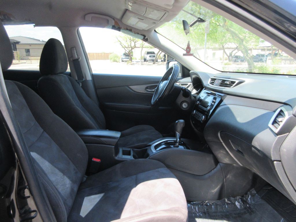 2015 Nissan Rogue Image 13